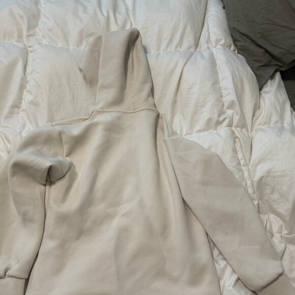 Uniqlo Slit Long Sleeve Pullover Hoodie - Picture 4 of 4